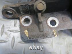 03-04 Chevrolet Ssr 5.3l Set Of 6 Right & Left Engine Motor Mount Bracket Oem