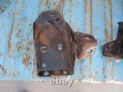 1973-1980 Chevrolet truck ENGINE FRAME MOUNT BRACKETS TOWERS 4WD