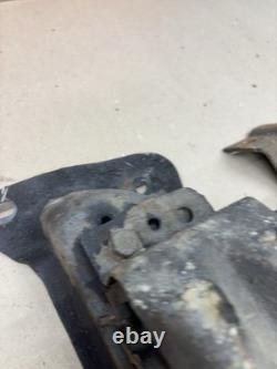 1973 1981 1987 1991 Chevrolet Gmc C30 C35 2wd Engine Frame Mount Mounts Perches