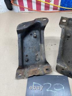 1973 1981 1987 1991 Chevrolet Gmc C30 C35 2wd Engine Frame Mount Mounts Perches