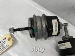 2014 Chevy Camaro ZL1 RH & LH Engine Motor Mounts OEM