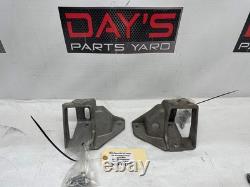 2014 Chevy SS Sedan RH & LH Engine Motor Mounts Stands Brackets OEM
