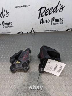 2021 2024 Gmc Savana 3500 Engine 6.6l Left Right Frame Mount Bracket Oe1178794