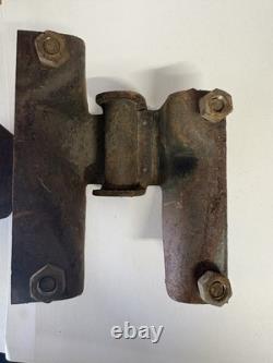 58 59 60 61 62 63 64 Chevy Impala v8 Engine chassis motor mounts GM OEM Original