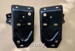 73-87 Chevy Gmc Oem 4wd Motor Mount Perches Smallblock -pair K5 K10 K20 K30