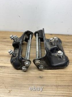 99-06 Silverado 5.3L Pair Left LH Right RH Motor Engine Mounts Bracket O 1181530