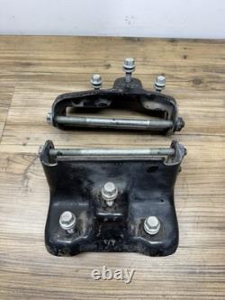 99-06 Silverado 5.3L Pair Left LH Right RH Motor Engine Mounts Bracket O 1181530