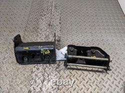99-06 Silverado 5.3L Pair Left LH Right RH Motor Engine Mounts Bracket O 1181530