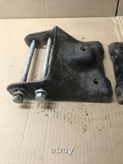 99-06 Silverado HD Left LH Right RH Motor Engine Mounts Bracket OEM Pair 4x4