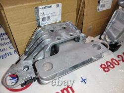 Genuine GM Driver Side Transmission Mount 22969965 & Passenger Side 23339695 Set
