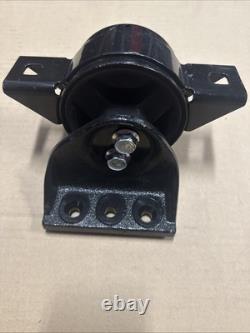 NEW OEM Passenger Side Engine Mount GM (96535510)2004-2008 Chevrolet