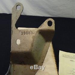 NOS 67-68 Chevy Passenger Cars withPS (327) LEFT Engine Mounting Unit GM 3990920