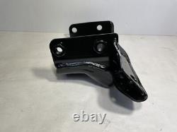 Silverado Sierra 4.8 5.3 6.0 Left Motor Mount Bracket 1999-2006 New Oe 15113848