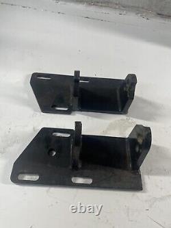 Trans Dapt Solid Motor Mounts Chevy 283-350 Into S10 S15 (2wd) 4528