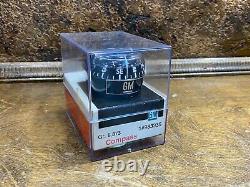 Vintage NOS GM Automobile Dash Compass w mount / New in Box / 98335